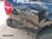 2018 Toyota Tacoma SR5 with VIN 5TFAZ5CN0JX055121, listed as a IAAI auction lot 43402426 with 178,992 mi miles and . Bid and sale history available at DreamBid. Image 12.