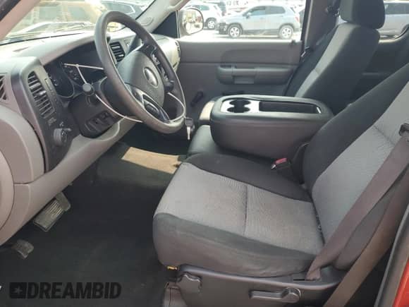 2007 GMC Sierra 1500 SLE1 with VIN 2GTEC19C271620380, listed as a Copart auction lot 60487735 with 209,391 mi miles and Salvage title. Bid and sale history available at DreamBid. Image 7.