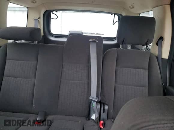 2010 Ford Explorer XLT z VIN 1FMEU7DE2AUA04971, wystawiony jako Copart lot #71516415 z przebiegiem 249 860 mil mil oraz Szkoda całkowita • Salvage title. Historia ofert i sprzedaży dostępna na DreamBid. Obrazek 10.
