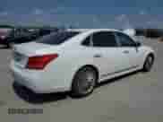 2015 Hyundai Equus Signature with VIN KMHGH4JH6FU095812, listed as a Copart auction lot 62262895 with 101,763 mi miles and Salvage title. Bid and sale history available at DreamBid. Image 3.