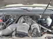 2009 Chevrolet Suburban LTZ z VIN 1GNFK363X9J100709, wystawiony jako IAAI lot #42687530 z przebiegiem 251 856 mil mil oraz . Historia ofert i sprzedaży dostępna na DreamBid. Obrazek 10.