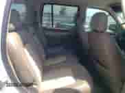 2002 Ford Explorer Eddie Bauer с VIN 1FMZU74W52UA69809, выставлен на аукционе Copart как лот 67541725 с пробегом 249 984 миль миль и Списание • Salvage title. История ставок и продаж доступна на DreamBid. Изображение 11.