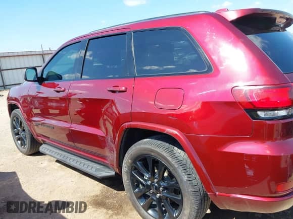 2019 Jeep Grand Cherokee Altitude with VIN 1C4RJFAG2KC588827, listed as a IAAI auction lot 43324429 with 115,560 mi miles and . Bid and sale history available at DreamBid. Image 14.