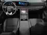 2024 Hyundai Santa Fe SEL с VIN 5NMP2DGL2RH027164, выставлен на аукционе Copart как лот 81889984 с пробегом 17 125 миль миль и Чистый • Clean title. История ставок и продаж доступна на DreamBid. Изображение 8.