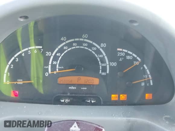 2006 Dodge Sprinter with VIN WD0PD744565941214, listed as a IAAI auction lot 41491891 with 250,058 mi miles and . Bid and sale history available at DreamBid. Image 7.