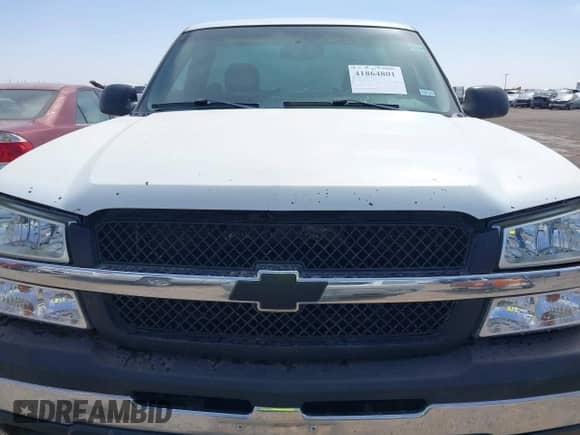 2005 Chevrolet Silverado 1500 z VIN 1GCEC14X55Z202569, wystawiony jako IAAI lot #41864801 z przebiegiem 182 567 mil mil oraz . Historia ofert i sprzedaży dostępna na DreamBid. Obrazek 6.