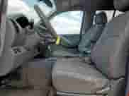 2006 Nissan Frontier LE z VIN 1N6AD07U56C422142, wystawiony jako Copart lot #81052095 z przebiegiem 300 851 mil mil oraz Szkoda całkowita • Salvage title. Historia ofert i sprzedaży dostępna na DreamBid. Obrazek 7.