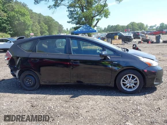 2016 Toyota Prius Two z VIN JTDZN3EU4GJ046408, wystawiony jako IAAI lot #42546059 z przebiegiem 397 469 mil mil oraz . Historia ofert i sprzedaży dostępna na DreamBid. Obrazek 13.