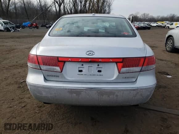2008 Hyundai Azera Limited с VIN KMHFC46F58A318363, выставлен на аукционе Copart как лот 88803485 с пробегом 109 099 миль миль и Списание • Salvage title. История ставок и продаж доступна на DreamBid. Изображение 6.
