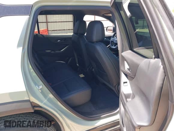 2025 Chevrolet Equinox FWD LT с VIN 3GNAXHEG8SL166901, выставлен на аукционе IAAI как лот 41879511 с пробегом 10 119 миль миль и . История ставок и продаж доступна на DreamBid. Изображение 8.