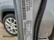 2024 Jeep Compass Latitude Lux с VIN 3C4NJDFN7RT578934, выставлен на аукционе Copart как лот 62761585 с пробегом 9 935 миль миль и Чистый • Clean title. История ставок и продаж доступна на DreamBid. Изображение 12.