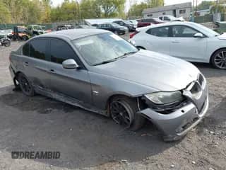 2010 BMW 3 Series 328i xDrive с VIN WBAPK5C51AA649313, выставлен на аукционе IAAI как лот 43384183 с пробегом 145 181 миль миль и . История ставок и продаж доступна на DreamBid. Изображение 1.