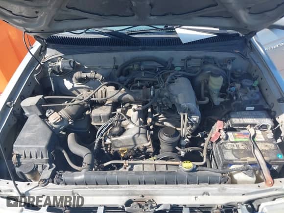 2000 Toyota Tacoma with VIN 5TEWM72N8YZ685490, listed as a IAAI auction lot 41938731 with 222,785 mi miles and . Bid and sale history available at DreamBid. Image 10.