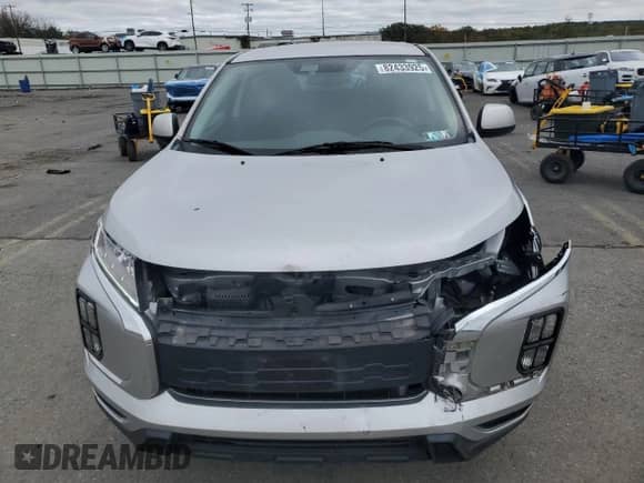 2021 Mitsubishi Outlander ES с VIN JA4APUAU7MU004371, выставлен на аукционе Copart как лот 82433925 с пробегом 72 615 миль миль и Списание • Salvage title. История ставок и продаж доступна на DreamBid. Изображение 5.