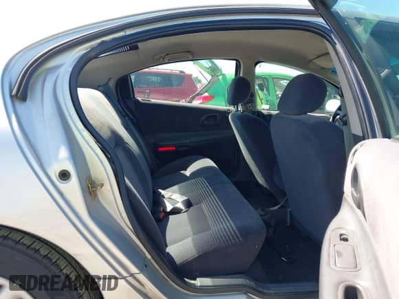 2000 Dodge Intrepid z VIN 2B3HD46R8YH235470, wystawiony jako IAAI lot #43051819 z przebiegiem 130 382 mil mil oraz . Historia ofert i sprzedaży dostępna na DreamBid. Obrazek 8.