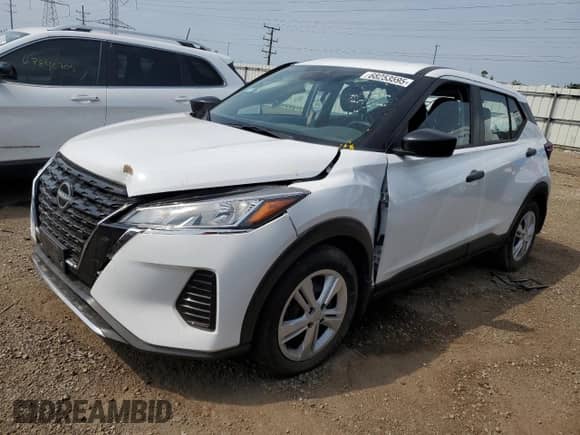 2024 Nissan Kicks S z VIN 3N1CP5BV3RL488359, wystawiony jako Copart lot #70735775 z przebiegiem 28 115 mil mil oraz Szkoda całkowita • Salvage title. Historia ofert i sprzedaży dostępna na DreamBid. Obrazek 1.