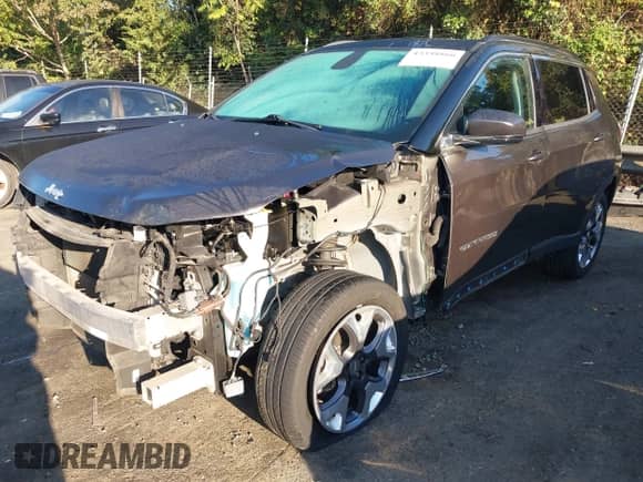 2019 Jeep Compass Limited with VIN 3C4NJDCB3KT842909, listed as a IAAI auction lot 43338860 with 100,667 mi miles and . Bid and sale history available at DreamBid. Image 18.