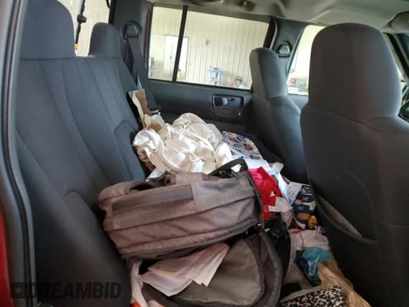 2004 Chevrolet S-10 LS z VIN 1GCDT13X04K127820, wystawiony jako Copart lot #80686315 z przebiegiem 114 224 mil mil oraz Nie do naprawy • Non repairable. Historia ofert i sprzedaży dostępna na DreamBid. Obrazek 10.