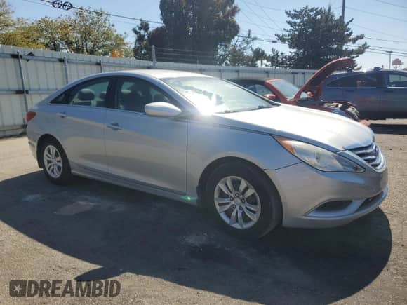 2012 Hyundai Sonata GLS с VIN 5NPEB4AC0CH434457, выставлен на аукционе Copart как лот 84438395 с пробегом 105 107 миль миль и Списание • Salvage title. История ставок и продаж доступна на DreamBid. Изображение 4.