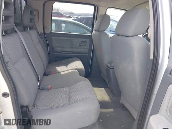 2007 Dodge Dakota SLT with VIN 1D7HE48K57S147503, listed as a IAAI auction lot 41858271 with 242,534 mi miles and . Bid and sale history available at DreamBid. Image 8.