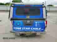 2018 Nissan Frontier SV z VIN 1N6BD0CT8JN728170, wystawiony jako Copart lot #58727795 z przebiegiem 75 387 mil mil oraz Szkoda całkowita • Salvage title. Historia ofert i sprzedaży dostępna na DreamBid. Obrazek 6.