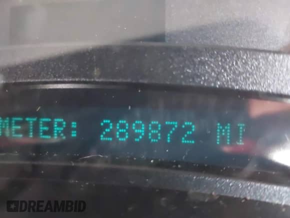 2005 Chevrolet Silverado 1500 LS с VIN 2GCEK13T351115330, выставлен на аукционе IAAI как лот 42933028 с пробегом 289 872 миль миль и . История ставок и продаж доступна на DreamBid. Изображение 7.