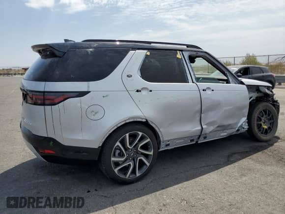 2024 Land Rover Discovery Dynamic SE z VIN SALRL4EU5R2498157, wystawiony jako Copart lot #63871275 z przebiegiem 3 604 mil mil oraz Szkoda całkowita • Salvage title. Historia ofert i sprzedaży dostępna na DreamBid. Obrazek 3.