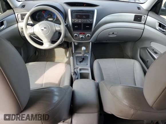 2009 Subaru Forester X Limited z VIN JF2SH64629H742631, wystawiony jako Copart lot #82065405 z przebiegiem 87 403 mil mil oraz Czysty tytuł • Clean title. Historia ofert i sprzedaży dostępna na DreamBid. Obrazek 8.