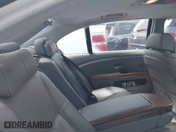 2003 BMW 7 Series 745Li with VIN WBAGN63403DR09724, listed as a IAAI auction lot 42739491 with 179,639 mi miles and . Bid and sale history available at DreamBid. Image 8.