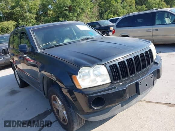 2006 Jeep Grand Cherokee Laredo z VIN 1J4GS48K26C119417, wystawiony jako IAAI lot #43222823 z przebiegiem 214 211 mil mil oraz . Historia ofert i sprzedaży dostępna na DreamBid. Obrazek 1.