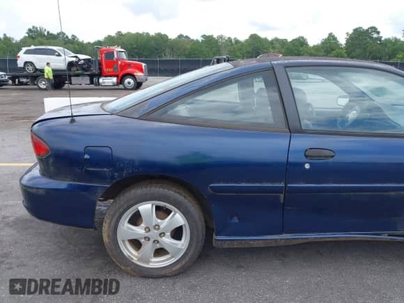 2001 Chevrolet Cavalier with VIN 1G1JF12T417403433, listed as a IAAI auction lot 42632266 with 141,980 mi miles and . Bid and sale history available at DreamBid. Image 13.