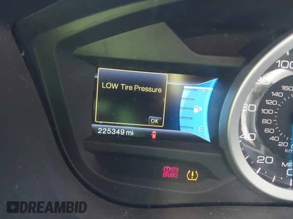 2011 Ford Explorer Limited z VIN 1FMHK8F86BGA09977, wystawiony jako IAAI lot #43404996 z przebiegiem 225 349 mil mil oraz . Historia ofert i sprzedaży dostępna na DreamBid. Obrazek 7.