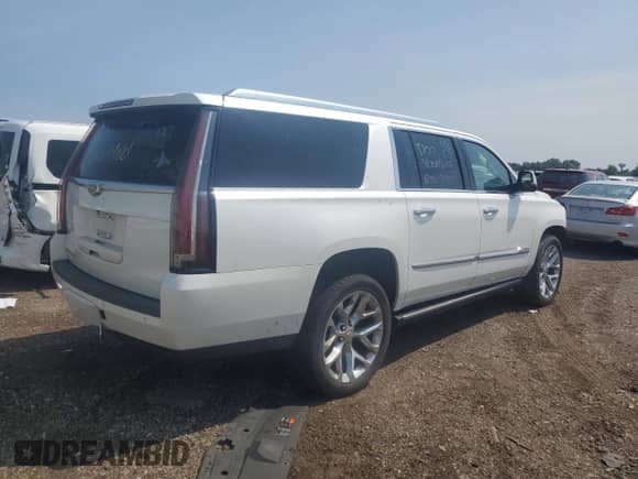 2016 Cadillac Escalade ESV Premium Collection с VIN 1GYS4JKJ4GR364950, выставлен на аукционе Copart как лот 66564605 с пробегом 210 764 миль миль и Списание • Salvage title. История ставок и продаж доступна на DreamBid. Изображение 3.