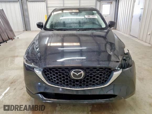 2025 Mazda CX-5 S Select with VIN JM3KFBBL5S0569334, listed as a Copart auction lot 82138225 with 18,001 mi miles and Clean title. Bid and sale history available at DreamBid. Image 5.