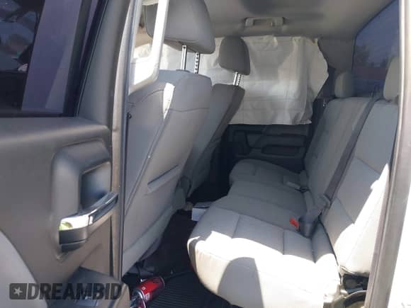 2017 Chevrolet Silverado 1500 Custom с VIN 1GCRCPEC5HZ186930, выставлен на аукционе IAAI как лот 42474787 с пробегом 103 527 миль миль и . История ставок и продаж доступна на DreamBid. Изображение 8.