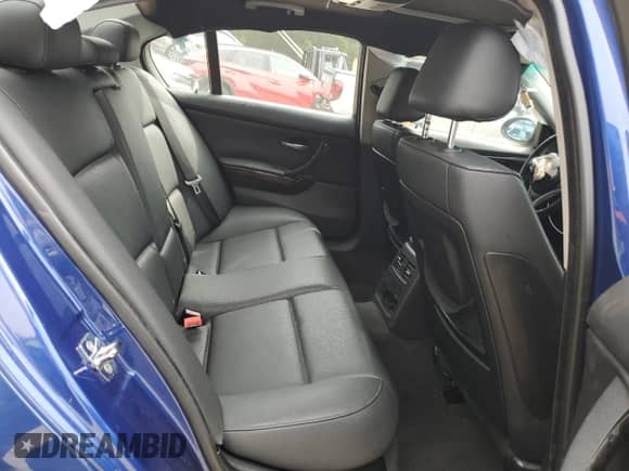 2008 BMW 3 Series 328i с VIN WBAVA37508NL50634, выставлен на аукционе Copart как лот 82126675 с пробегом 213 272 миль миль и Списание • Salvage title. История ставок и продаж доступна на DreamBid. Изображение 10.