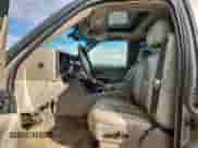 2003 Chevrolet Tahoe Z71 с VIN 1GNEK13T63R154957, выставлен на аукционе Copart как лот 81132925 с пробегом 247 445 миль миль и Списание • Salvage title. История ставок и продаж доступна на DreamBid. Изображение 7.