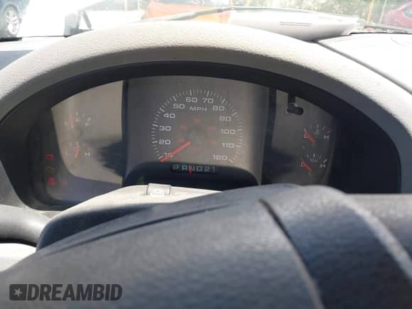 2004 Ford F-150 STX with VIN 1FTRX12W84NA98360, listed as a IAAI auction lot 42859590 with 545,200 mi miles and . Bid and sale history available at DreamBid. Image 7.