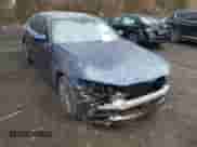 2019 BMW 5 Series 540i xDrive z VIN WBAJE7C51KWW10587, wystawiony jako IAAI lot #41838935 z przebiegiem 85 655 mil mil oraz . Historia ofert i sprzedaży dostępna na DreamBid. Obrazek 6.