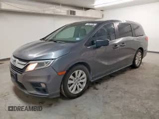 2020 Honda Odyssey LX с VIN 5FNRL6H24LB013055, выставлен на аукционе Copart как лот 83766475 с пробегом 69 847 миль миль и Чистый • Clean title. История ставок и продаж доступна на DreamBid. Изображение 1.
