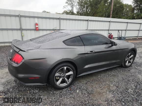 2015 Ford Mustang EcoBoost Premium with VIN 1FA6P8TH7F5429921, listed as a Copart auction lot 90133005 with 67,735 mi miles and Clean title. Bid and sale history available at DreamBid. Image 3.