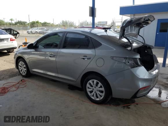 2022 Hyundai Accent SEL с VIN 3KPC24A66NE181704, выставлен на аукционе Copart как лот 69098225 с пробегом 24 792 миль миль и Списание • Salvage title. История ставок и продаж доступна на DreamBid. Изображение 2.