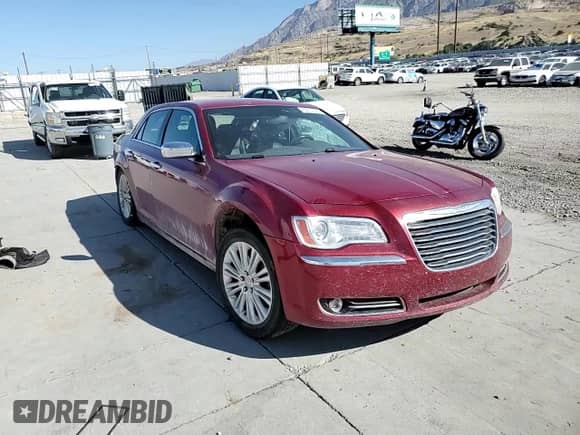 2014 Chrysler 300 C с VIN 2C3CCAKGXEH194399, выставлен на аукционе Copart как лот 80751815 с пробегом 225 249 миль миль и Списание • Salvage title. История ставок и продаж доступна на DreamBid. Изображение 14.