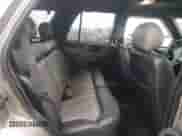 1998 Chevrolet Blazer LT z VIN 1GNDT13W8W2283752, wystawiony jako Copart lot #80677034 z przebiegiem 254 376 mil mil oraz Szkoda całkowita • Salvage title. Historia ofert i sprzedaży dostępna na DreamBid. Obrazek 11.