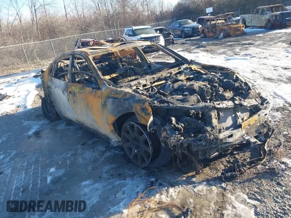 2011 Hyundai Equus Signature с VIN KMHGH4JF2BU029105, выставлен на аукционе IAAI как лот 41451661 с пробегом Не указан миль и . История ставок и продаж доступна на DreamBid. Изображение 1.