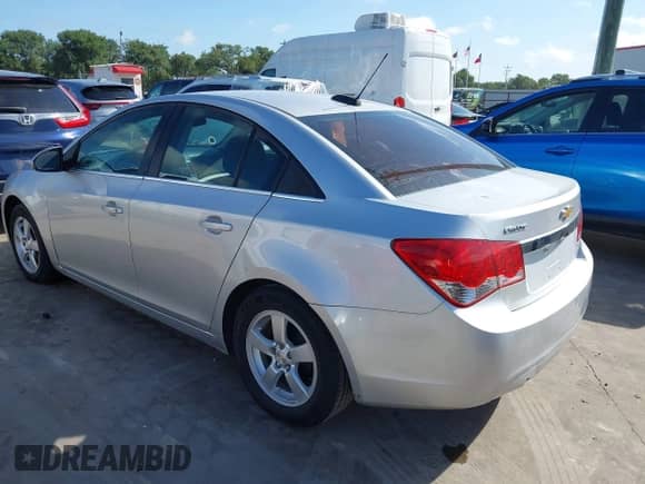 2016 Chevrolet Cruze LT с VIN 1G1PE5SB7G7208236, выставлен на аукционе IAAI как лот 42511970 с пробегом 160 908 миль миль и . История ставок и продаж доступна на DreamBid. Изображение 3.