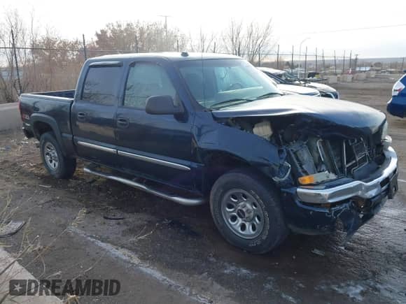 2005 GMC Sierra 1500 SLE with VIN 2GTEK13T651211968, listed as a IAAI auction lot 41049283 with 358,859 mi miles and . Bid and sale history available at DreamBid. Image 14.