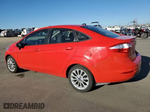 2014 Ford Fiesta SE with VIN 3FADP4BJ1EM116909, listed as a Copart auction lot 82575285 with 157,970 mi miles and Clean title. Bid and sale history available at DreamBid. Image 2.