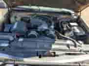 1999 Chevrolet Suburban z VIN 1GNGK26J3XJ386171, wystawiony jako Copart lot #43266315 z przebiegiem 315 589 mil mil oraz Szkoda całkowita • Salvage title. Historia ofert i sprzedaży dostępna na DreamBid. Obrazek 12.