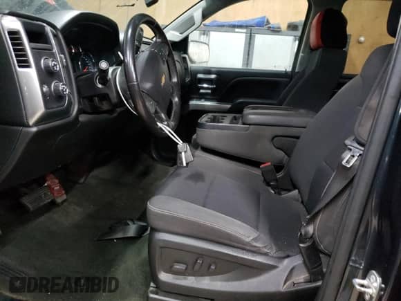 2018 Chevrolet Silverado 1500 LT с VIN 1GCVKREH3JZ188075, выставлен на аукционе Copart как лот 42830315 с пробегом 112 116 миль миль и Списание • Salvage title. История ставок и продаж доступна на DreamBid. Изображение 7.